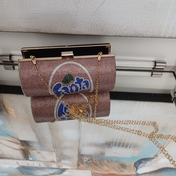 Fanta Rhinestone Clutch - Picture 2 of 5